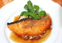 サケのムニエルポン酢ソース