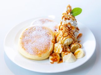 富富富使ったふわふわパンケーキ「Reiwa Pancake (レイワパンケーキ)」(黒部市)【とやまの米粉グルメ】