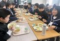 ブリ大根「おいしい」　滑川の小中学校と幼稚園、郷土料理給食味わう