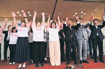 ＜県政回顧２０２５年＞参院選<br />野党系候補１８年ぶり当選　県内国政選で初の女性議員