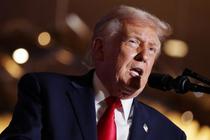 トランプ氏の戦犯訴追免除を要求