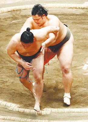 石橋５連勝で十両へ前進　大相撲初場所