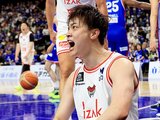 福岡－富山　第１Ｑ、気迫のこもったプレーで得点し、声を出す富山の宇都