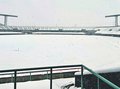 ピッチに積雪、求む除雪員　３月２日カターレホーム開幕戦の県総合運動公園、２４日に人海戦術