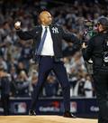 ジーターさん、ＮＹ初戦で始球式