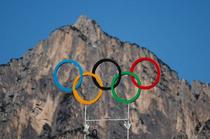 中立選手、新たに６人を承認