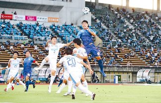 サポーターと共に奮闘　カターレ地元で惜敗　