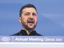 トランプ米大統領、ロシア制裁辞さず　ウクライナ侵攻早期終結へ交渉圧力