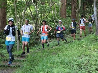 ５４歳記者トレラン初挑戦、脚がつり棄権のピンチ、ゴールなるか【動画あり】