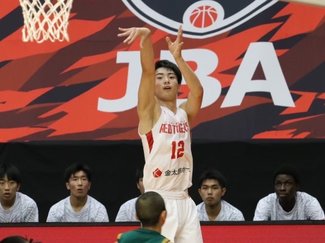 高校バスケで初の代表も経験<br />千保銀河が目指す「冬」連覇