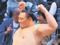 朝乃山「目標ここじゃない」、勝ち越しは通過点　大相撲九州場所１１日目