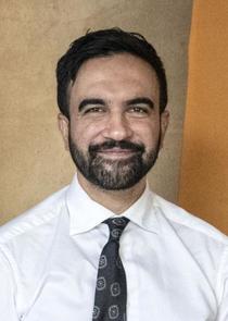 ＮＹ市長、街頭で就任祝い