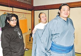 朝乃山、幕内目指す　関取生活スタート　