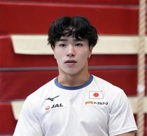 Ｗ杯、平行棒で岡慎之助が優勝