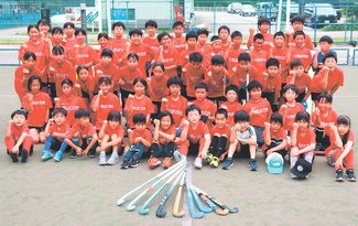 とやま元気っ子<br />小矢部ＲＥＤ　ＯＸホッケースポーツ少年団（小矢部市）