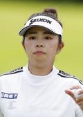 山下美夢有が３位、岩井千怜６位