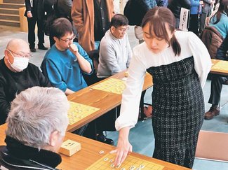 ＜野原未蘭の好手好日＞１<br />２強時代 打ち破る！／女流棋士５年目突入