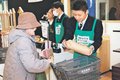 学校田のエコ米どうぞ　富山で中央農業高生が販売実習