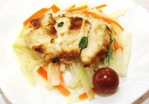 鶏胸肉のみそマヨ照り焼き