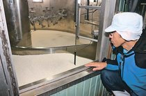 連載・令和米騒動～農のあした＜３＞第１部　背景と余波２「見落とした予兆」<br />みそ・せんべい業者悲鳴