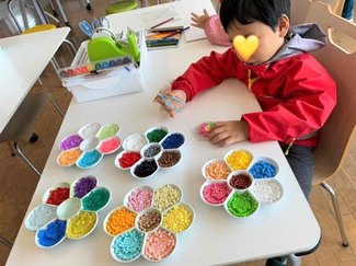 絵本１万冊以上！工作やカフェで親子とも大満足な「射水市大島絵本館」【親子でGO！オイシイおでかけ⑭】