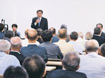 採決強行に怒声・退席　田畑氏公認選考除外