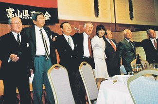 ＜人生のあとさき＞金岡純二さん（４）富山第一銀行相談役<br />法学部と経済学部／二つの卒論通じて自信