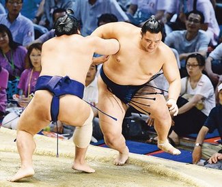 朝乃山２連敗も依然トップ