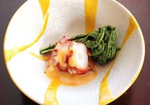 コゴミゼンマイとタコの酢みそ掛け