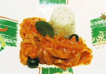 チキンカチャトラ　バターライス添え