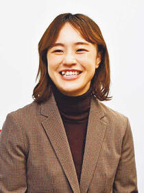 ＜わたしと北日本新聞＞リオ五輪女子レスリング金メダリスト　登坂絵莉さん（高岡市出身）／小さな記事　母切り抜き