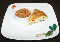 野菜たっぷりフリッタータ　ひんやりトマトサルサ添え