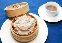 黒部名水ポークのバラ肉と野菜のミルフィーユ蒸し