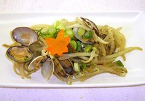 アサリとモヤシのナムプラーいため