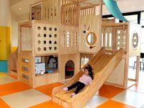 「道の駅まるごと射水」内に無料の屋内キッズエリア！買い物、食事と合わせて楽しめる♪