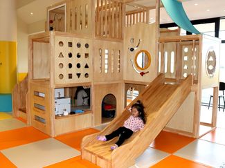 「道の駅まるごと射水」内に無料の屋内キッズエリア！買い物、食事と合わせて楽しめる♪