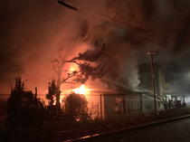 富山市で建物火災（１７日）