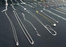 金属アレルギーに注意