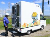 寿電設が導入したトイレカー＝富山市内