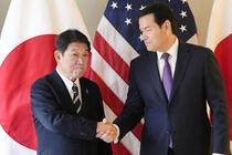 日米外相、艦船派遣巡り協議