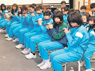 ＜未来へつなＧＯ！＞放生津小学校まっつんサークル（射水市）<br />曳山継承へ心一つ