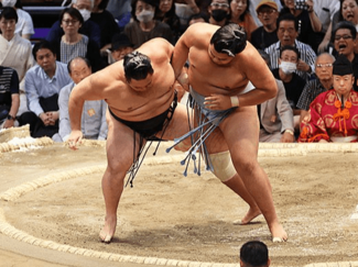 朝乃山２敗目　大相撲名古屋場所５日目