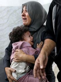 イスラエル軍の攻撃で２０人死亡