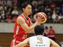 練習生からはい上がったグラ戦士（上）<br />鎌田隼、何度離れてもバスケの道へ