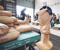 備蓄米放出 3月下旬に店頭　複数銘柄のブレンド