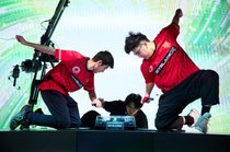 トルコ選手に米国からは女性プレイヤーも…世代・性別・国境を超えて人気なぜ? “玩具”から“共通言語”となったベイブレードの現在地