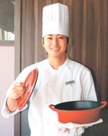 カラフル<br />富山エクセルホテル東急レストラン「リコモンテ」調理担当・田嶋亮太さん