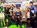 カターレ選手が一日店長　富山のスポーツ店