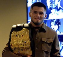 【RIZIN】シェイドゥラエフが初ファンイベ開催　幸運な100人のファンとの交流に笑顔